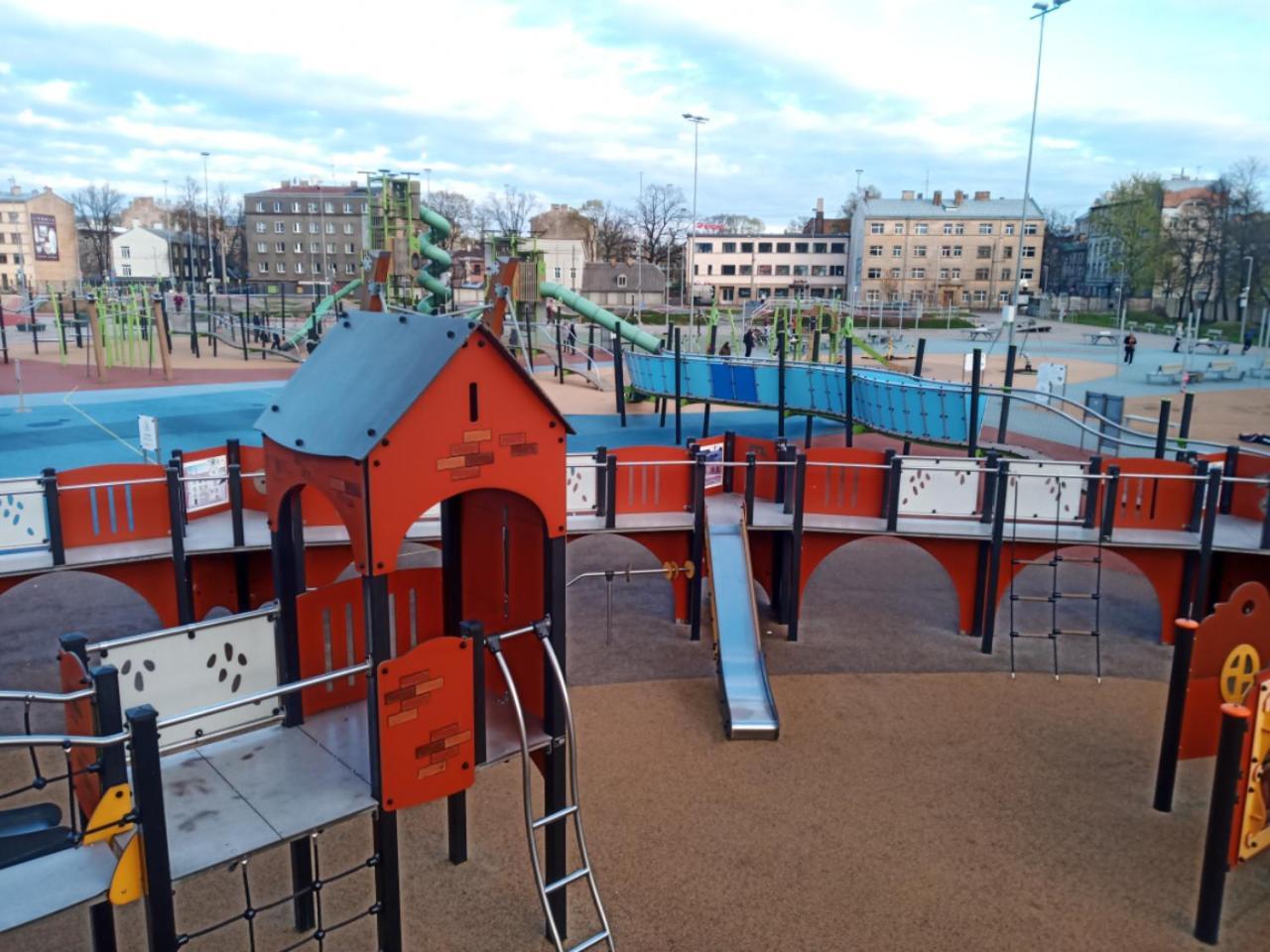 Family Or Group Apartment In Green Center Riga Luaran gambar